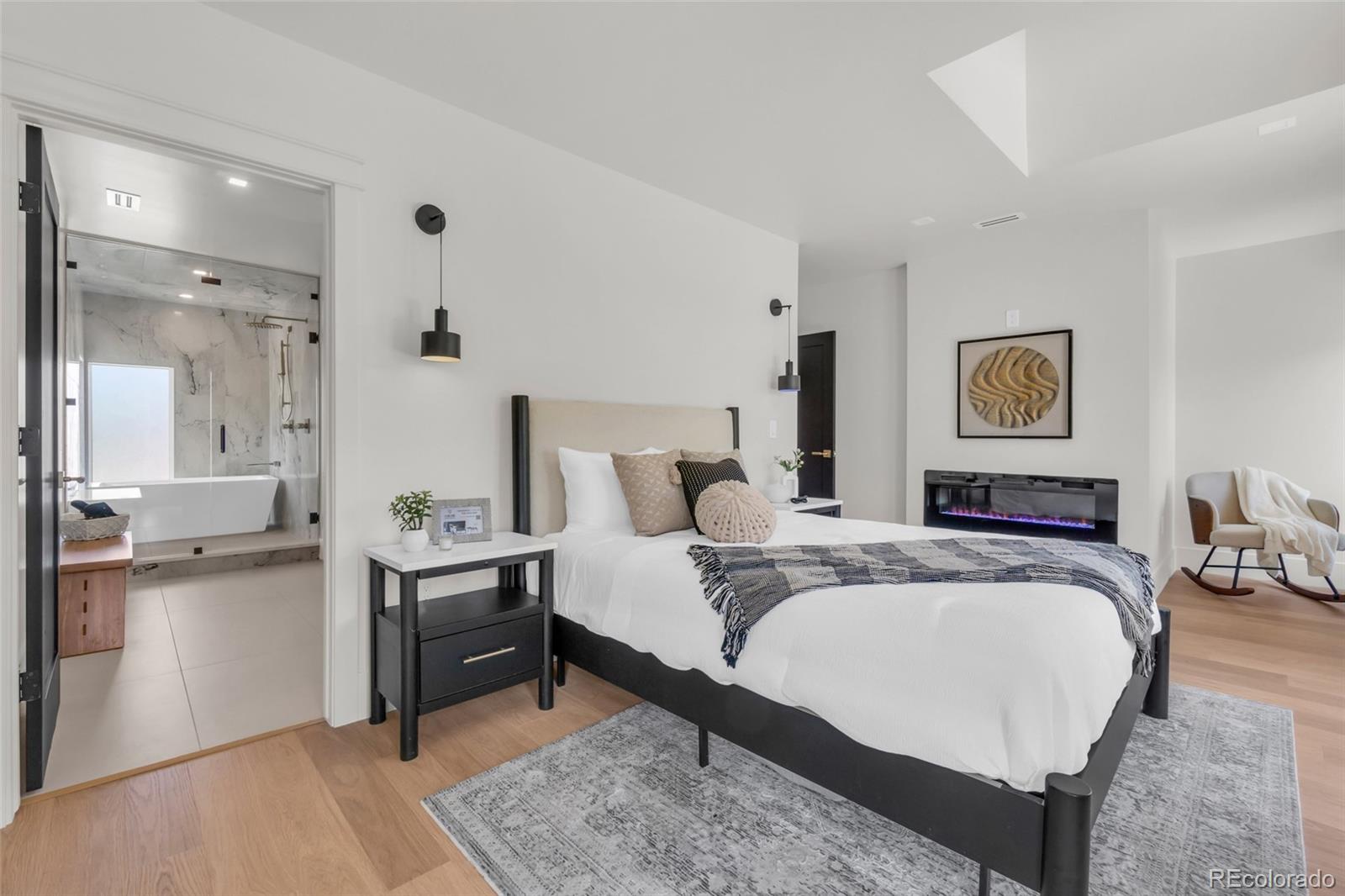 MLS Image #25 for 2905 n vine street,denver, Colorado