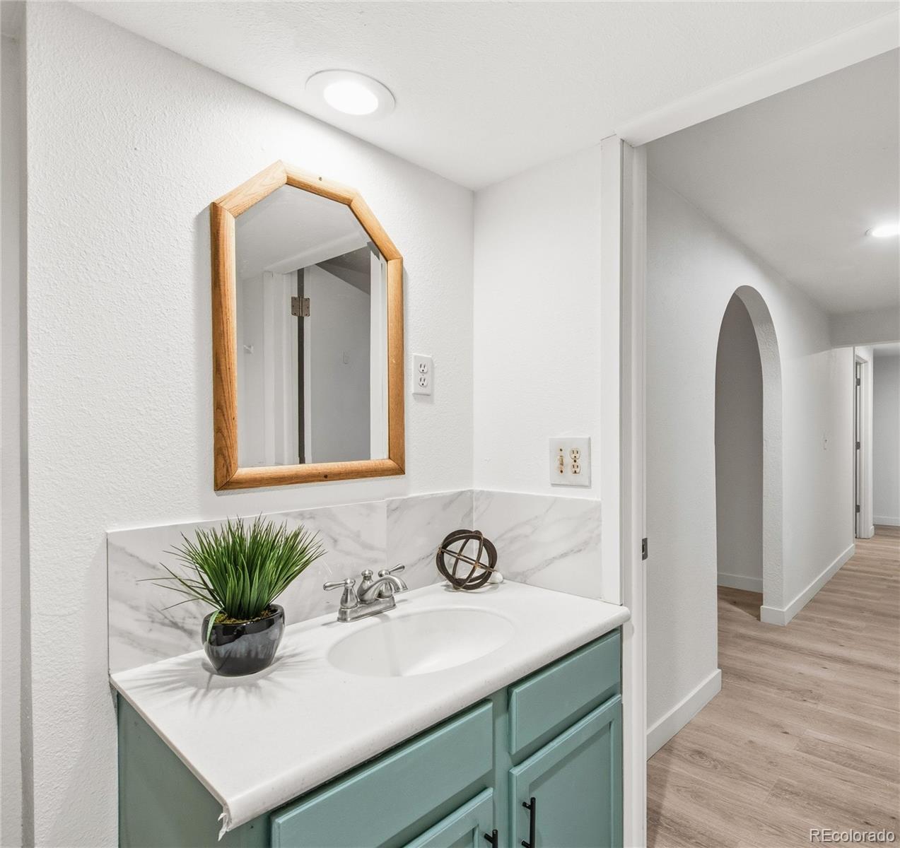 MLS Image #23 for 3759 s fairplay way,aurora, Colorado