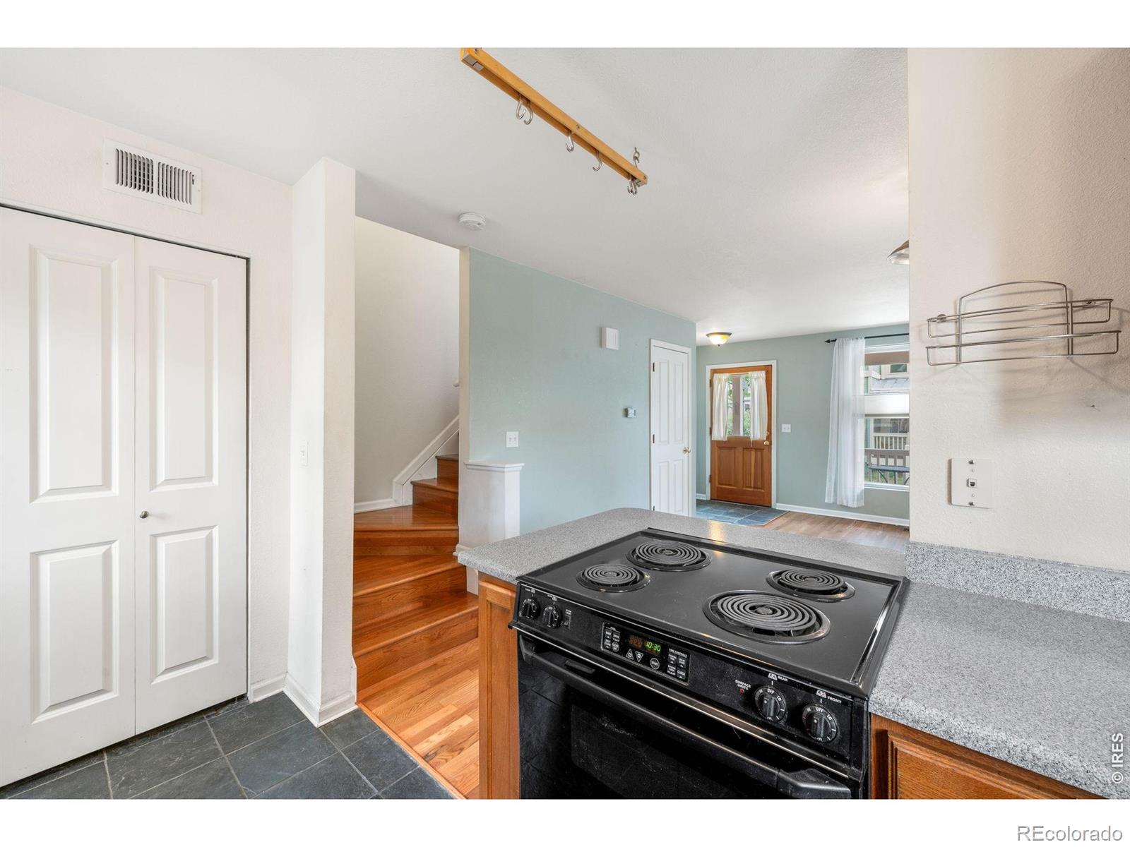 MLS Image #11 for 2612  thornbird place,boulder, Colorado