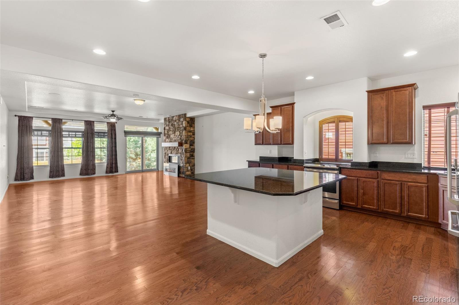 MLS Image #10 for 4765 s catawba street,aurora, Colorado