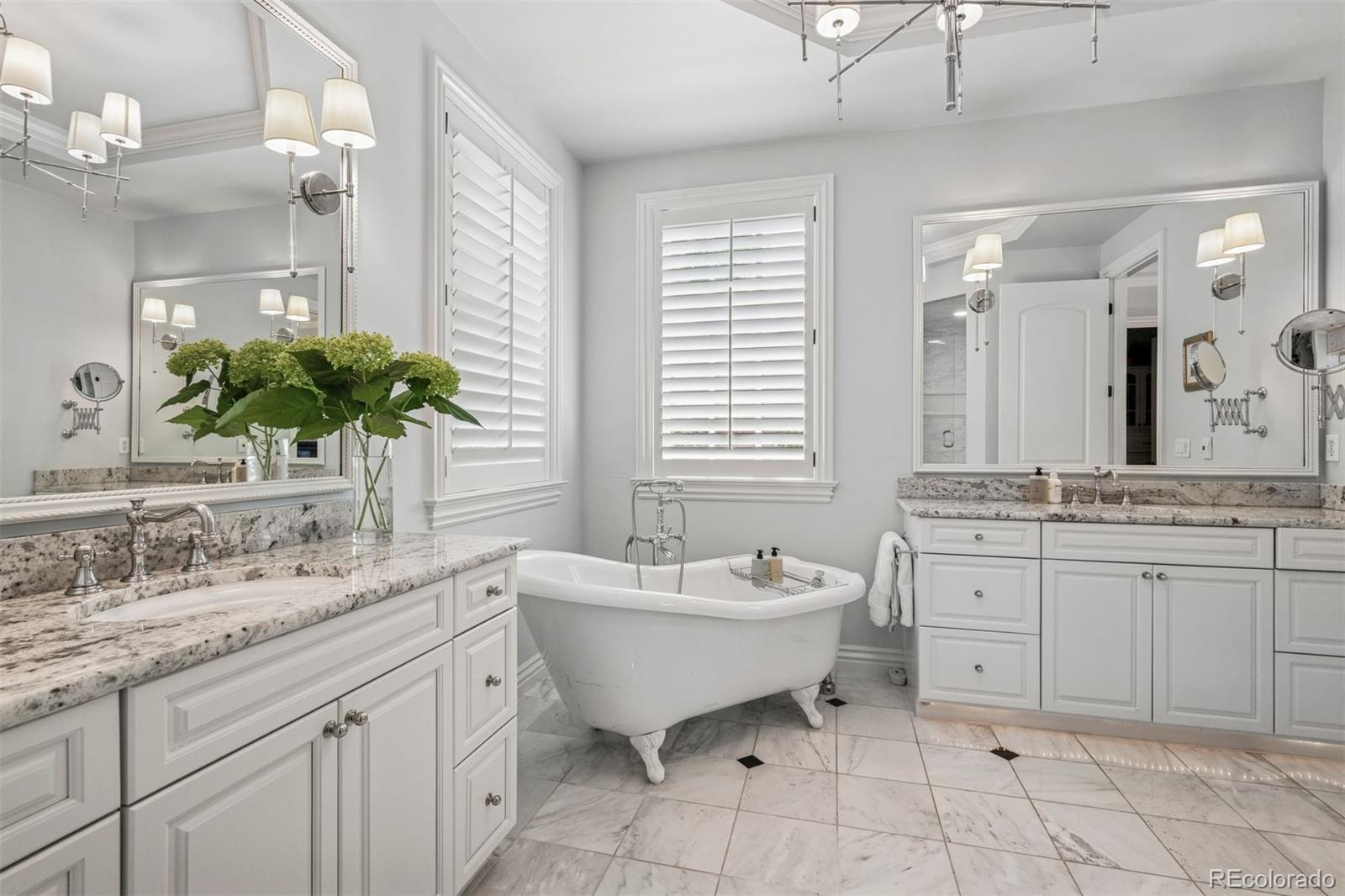 MLS Image #21 for 1124 s high street,denver, Colorado