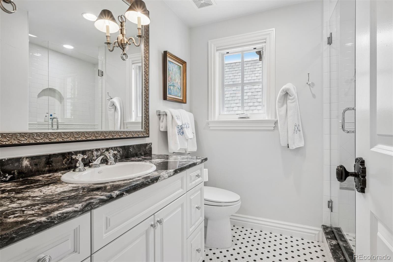 MLS Image #33 for 1124 s high street,denver, Colorado