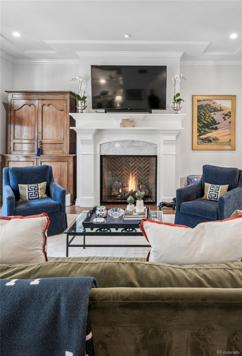 MLS Image #6 for 1124 s high street,denver, Colorado