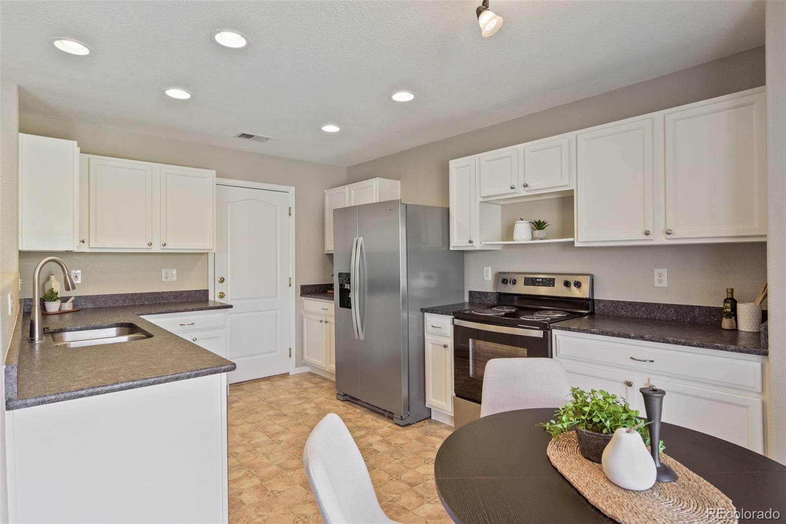 MLS Image #11 for 9723  marmot ridge circle,littleton, Colorado