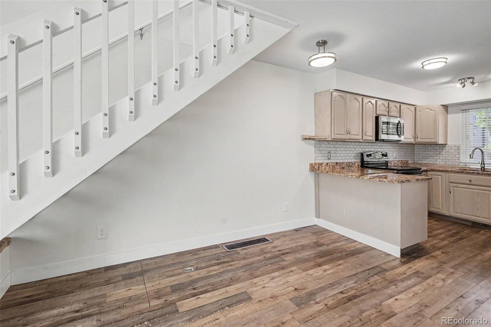 MLS Image #14 for 1936  newland court ,lakewood, Colorado