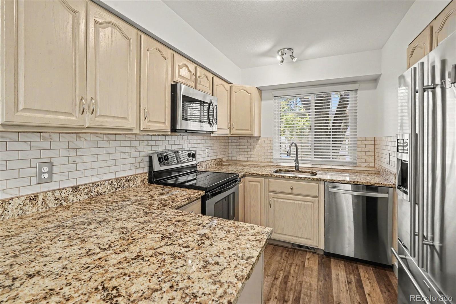 MLS Image #15 for 1936  newland court ,lakewood, Colorado