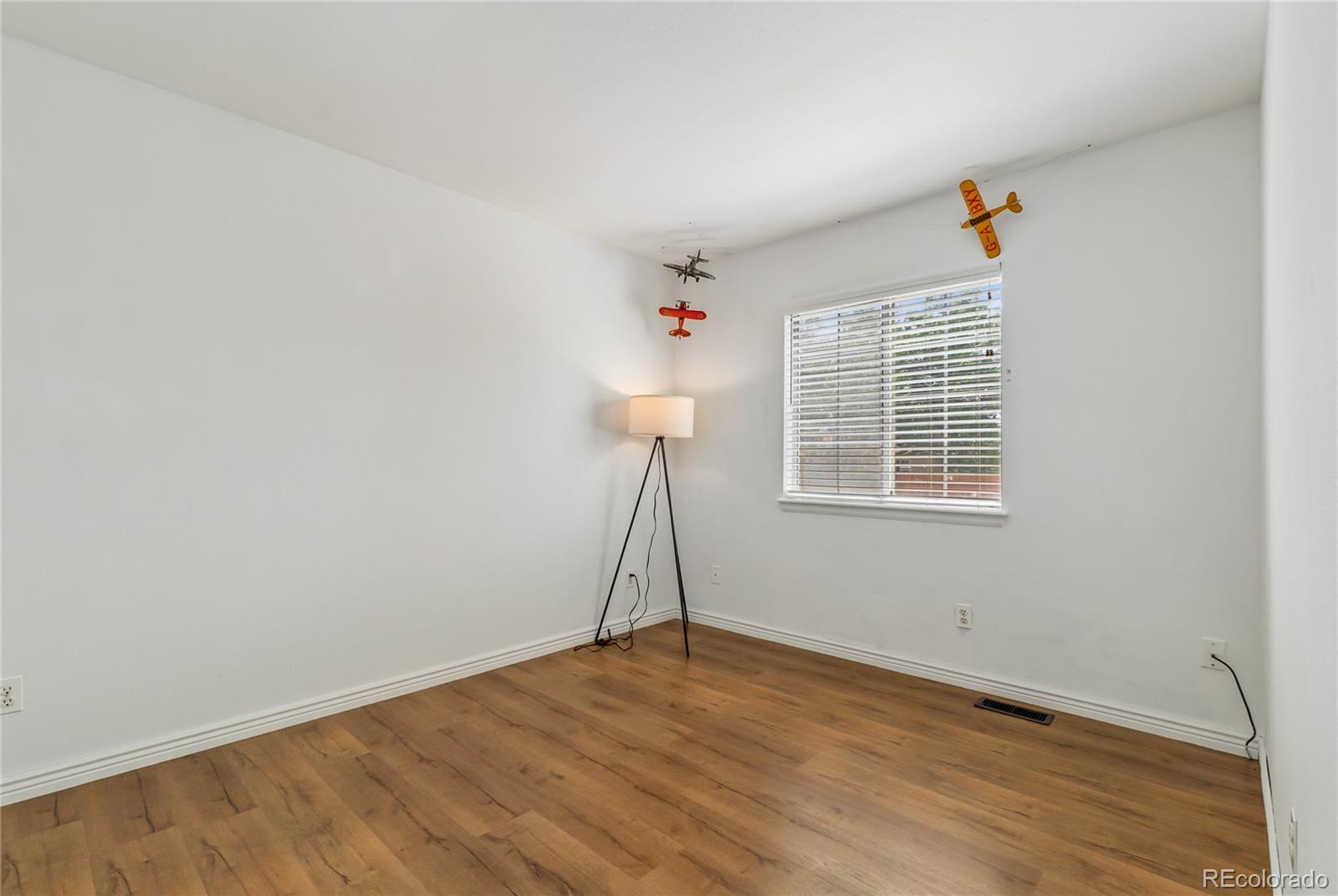 MLS Image #14 for 6540 e 62nd way,commerce city, Colorado