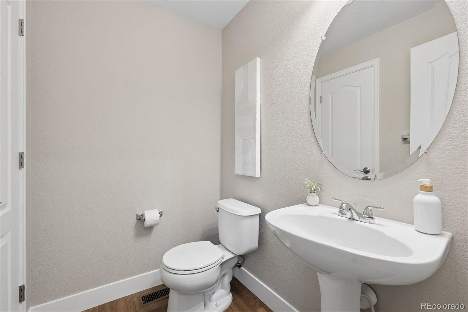 MLS Image #8 for 10863  towerbridge road,highlands ranch, Colorado