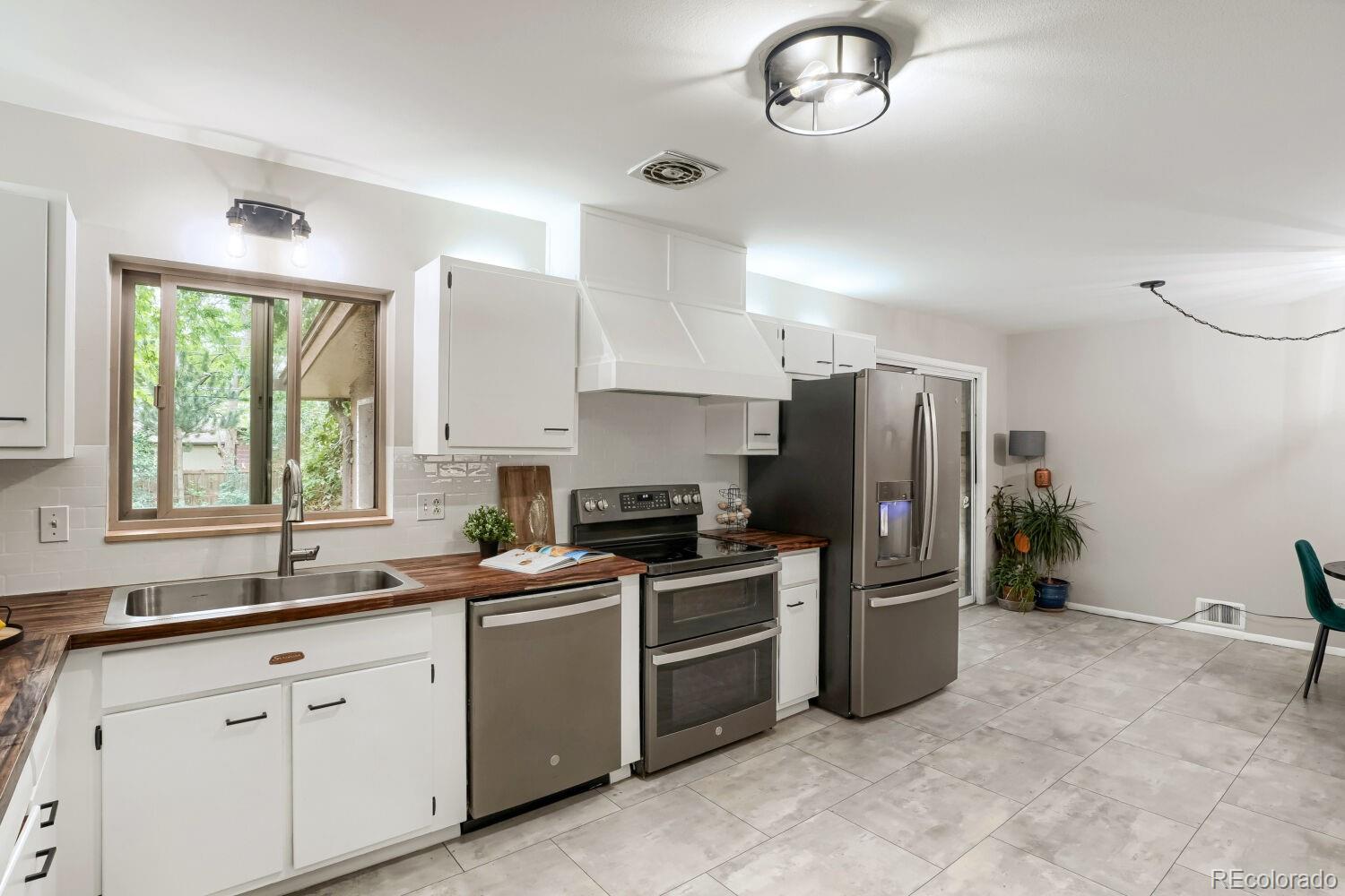 MLS Image #12 for 13448 w 23rd place,golden, Colorado