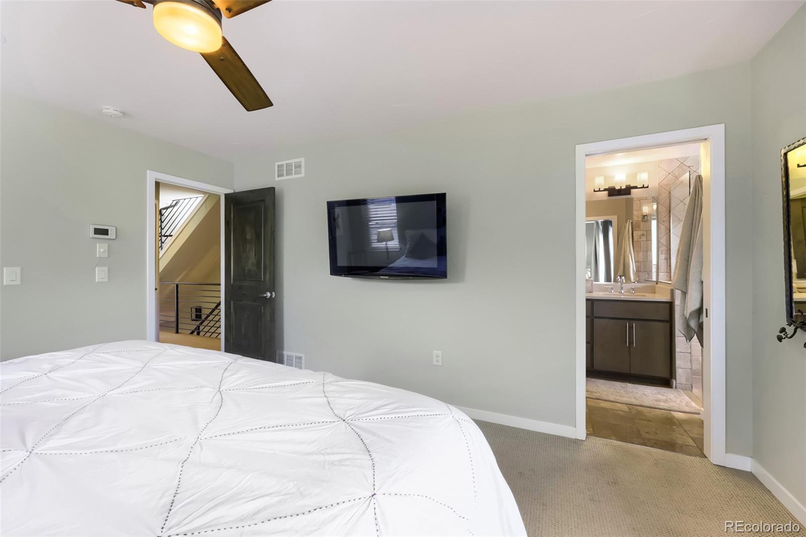 MLS Image #17 for 1426 s pearl street,denver, Colorado