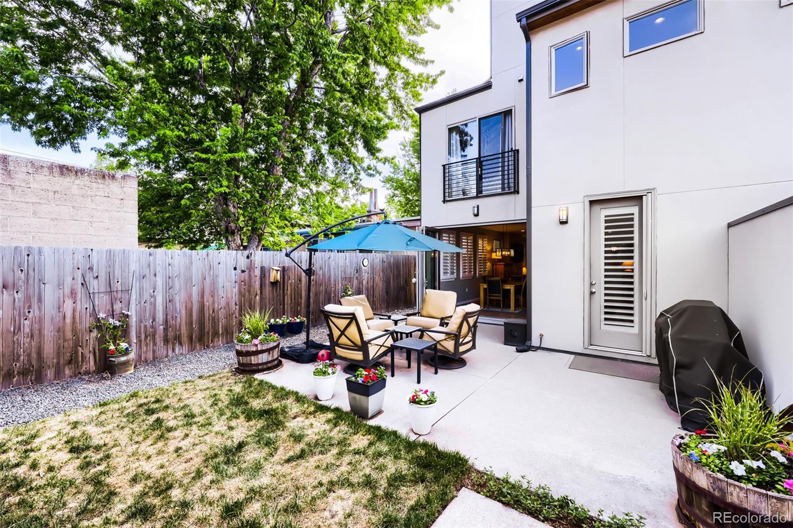 MLS Image #24 for 1426 s pearl street,denver, Colorado