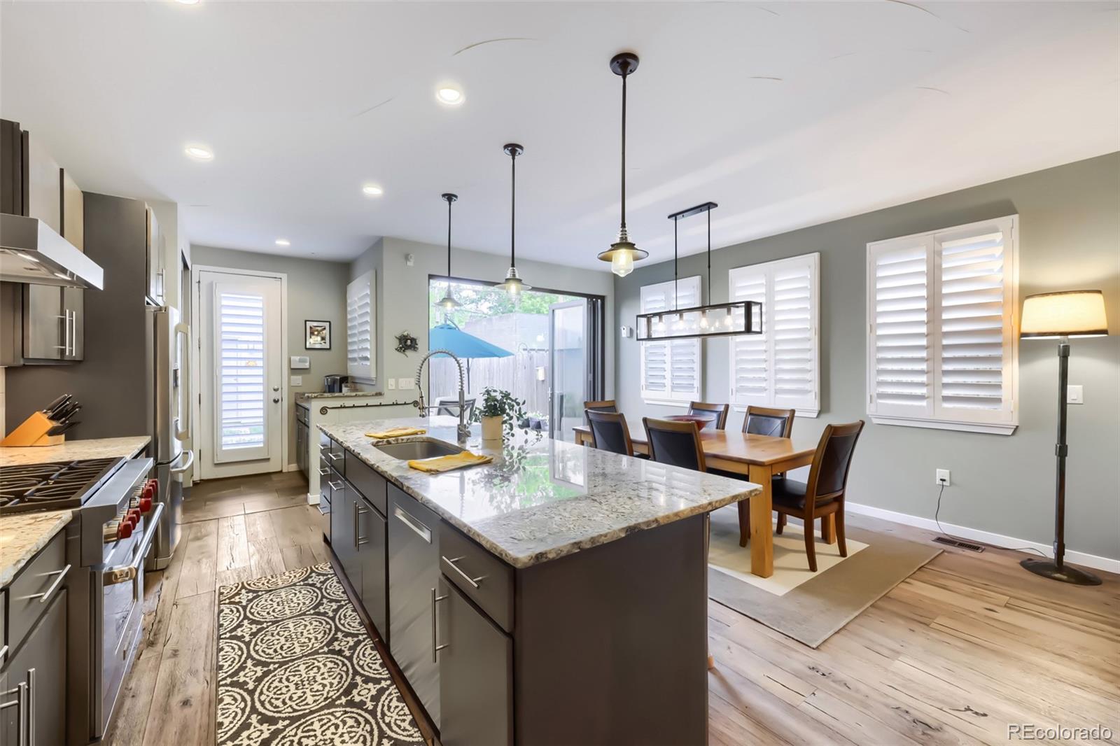 MLS Image #6 for 1426 s pearl street,denver, Colorado