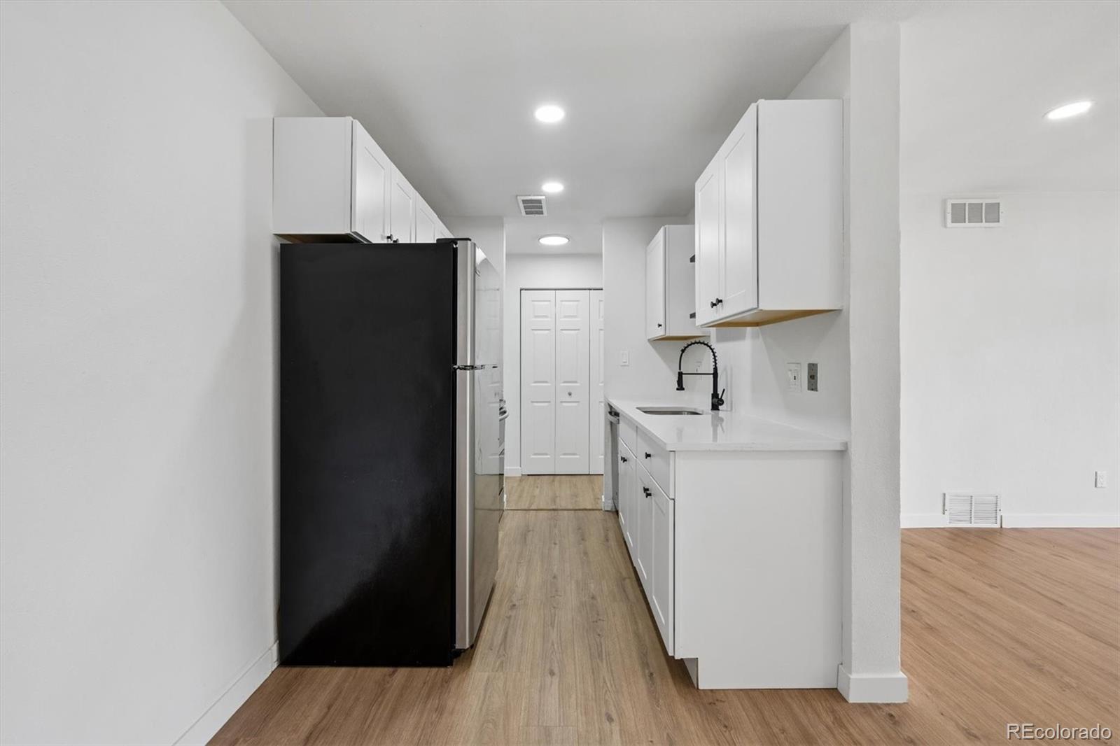 MLS Image #7 for 10211  ura lane 203,thornton, Colorado
