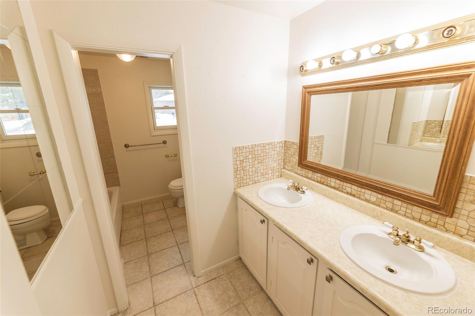 MLS Image #15 for 1049  denver street,calhan, Colorado