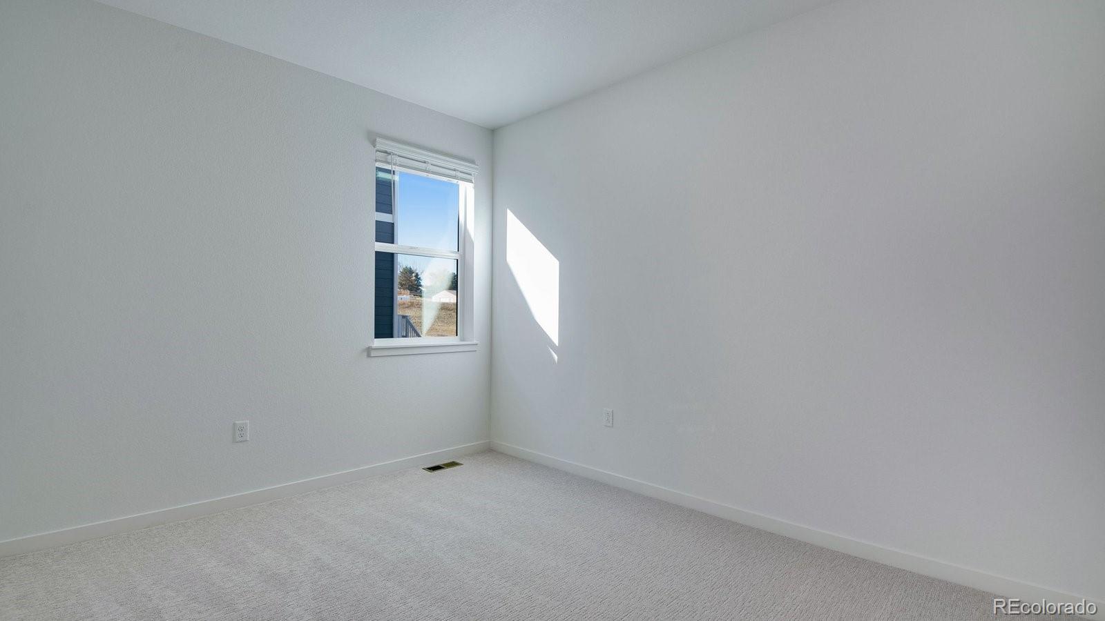 MLS Image #15 for 1392  sunrise hill drive,berthoud, Colorado