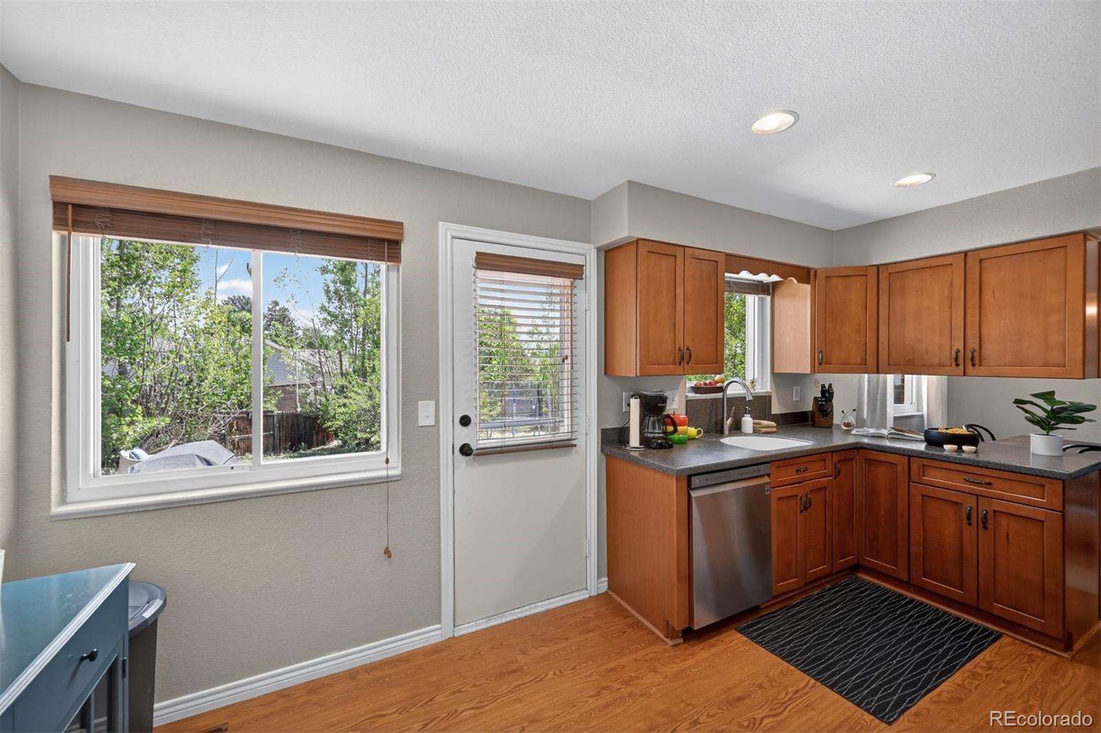 MLS Image #6 for 7356  beech court,arvada, Colorado
