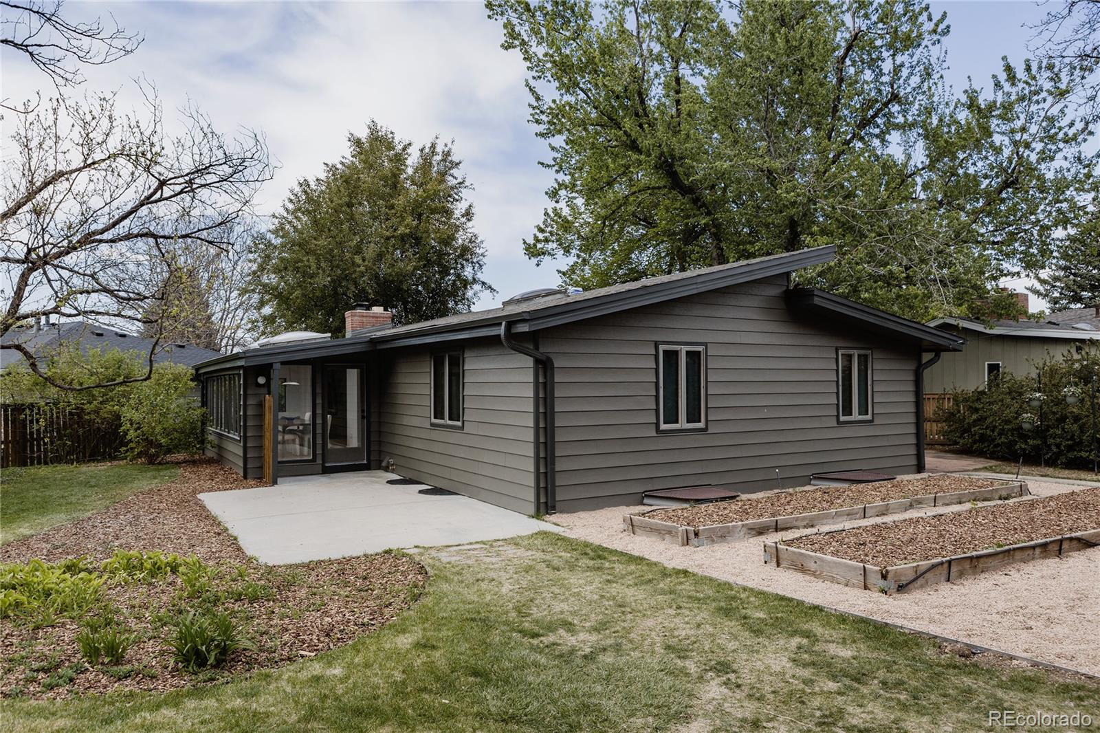 MLS Image #38 for 3600 e bates avenue,denver, Colorado