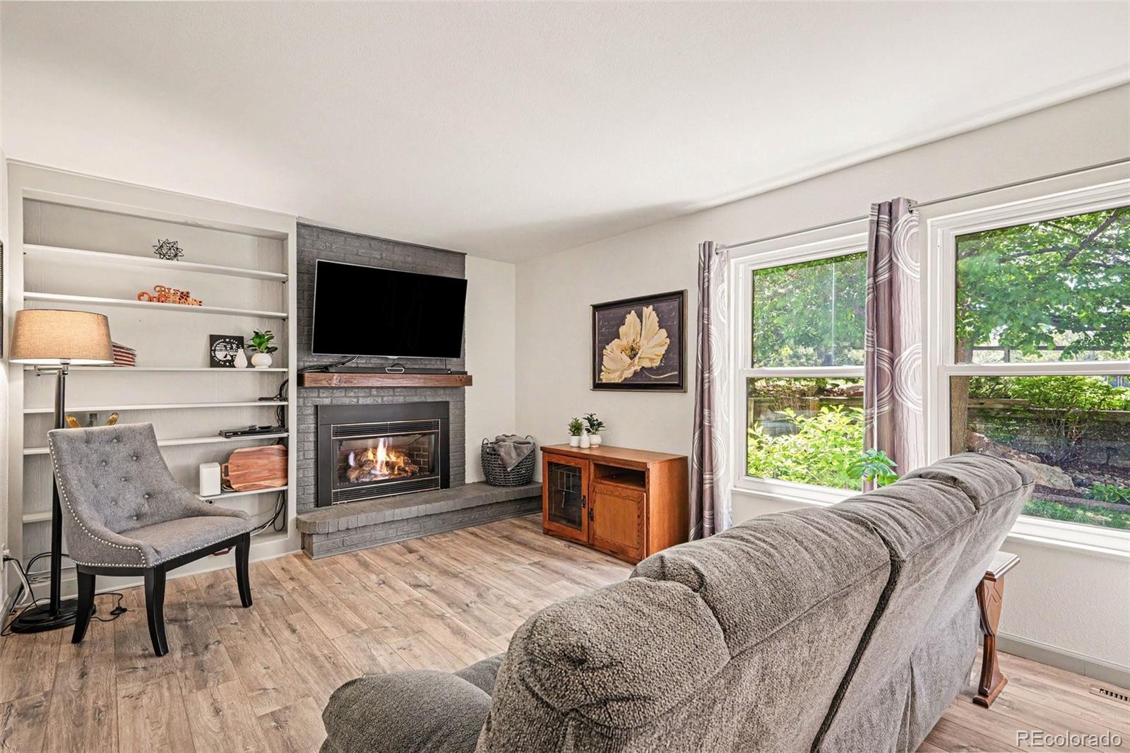 MLS Image #14 for 4623 s zenobia street,denver, Colorado