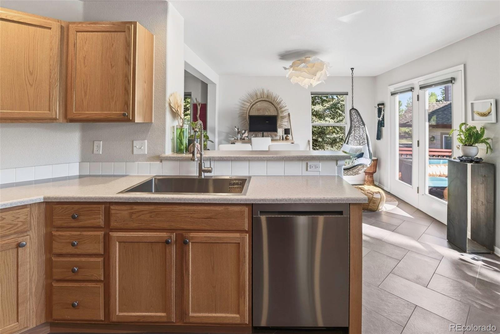 MLS Image #8 for 6134  salvia lane,arvada, Colorado