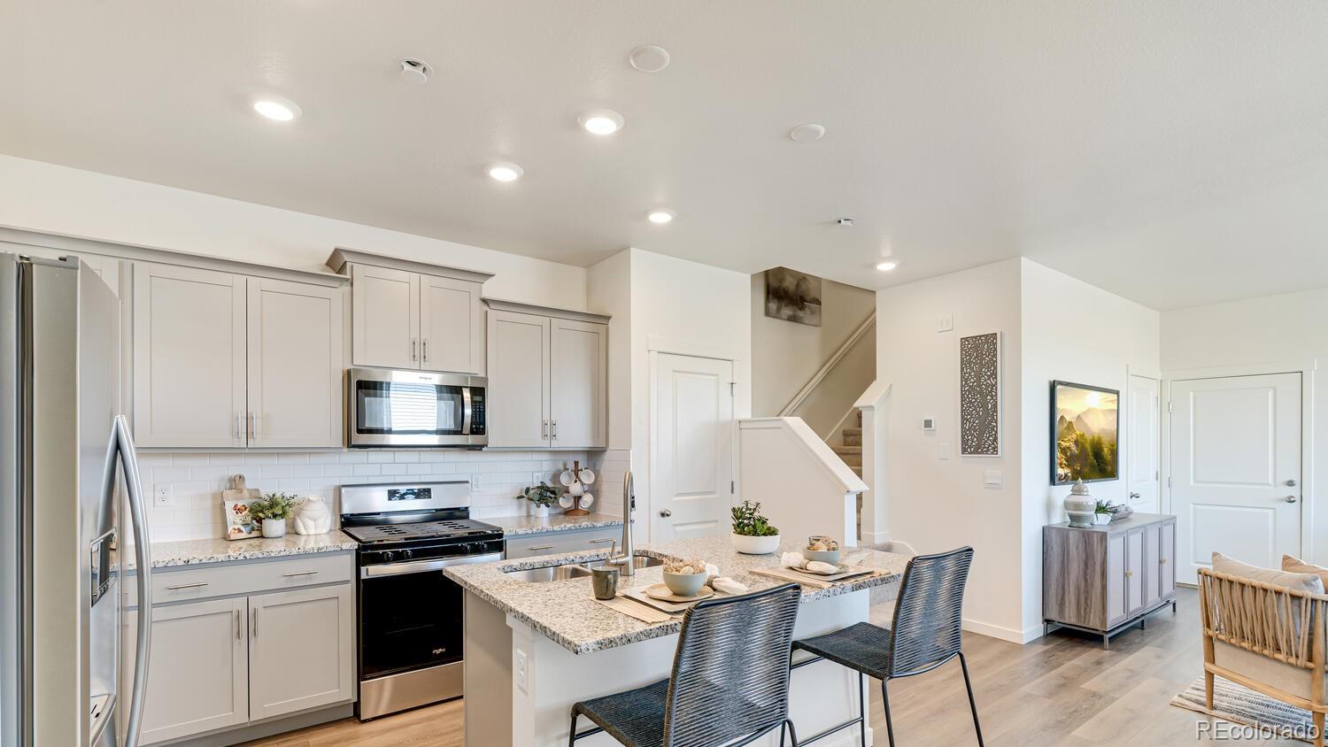 MLS Image #11 for 4607  combine lane,johnstown, Colorado