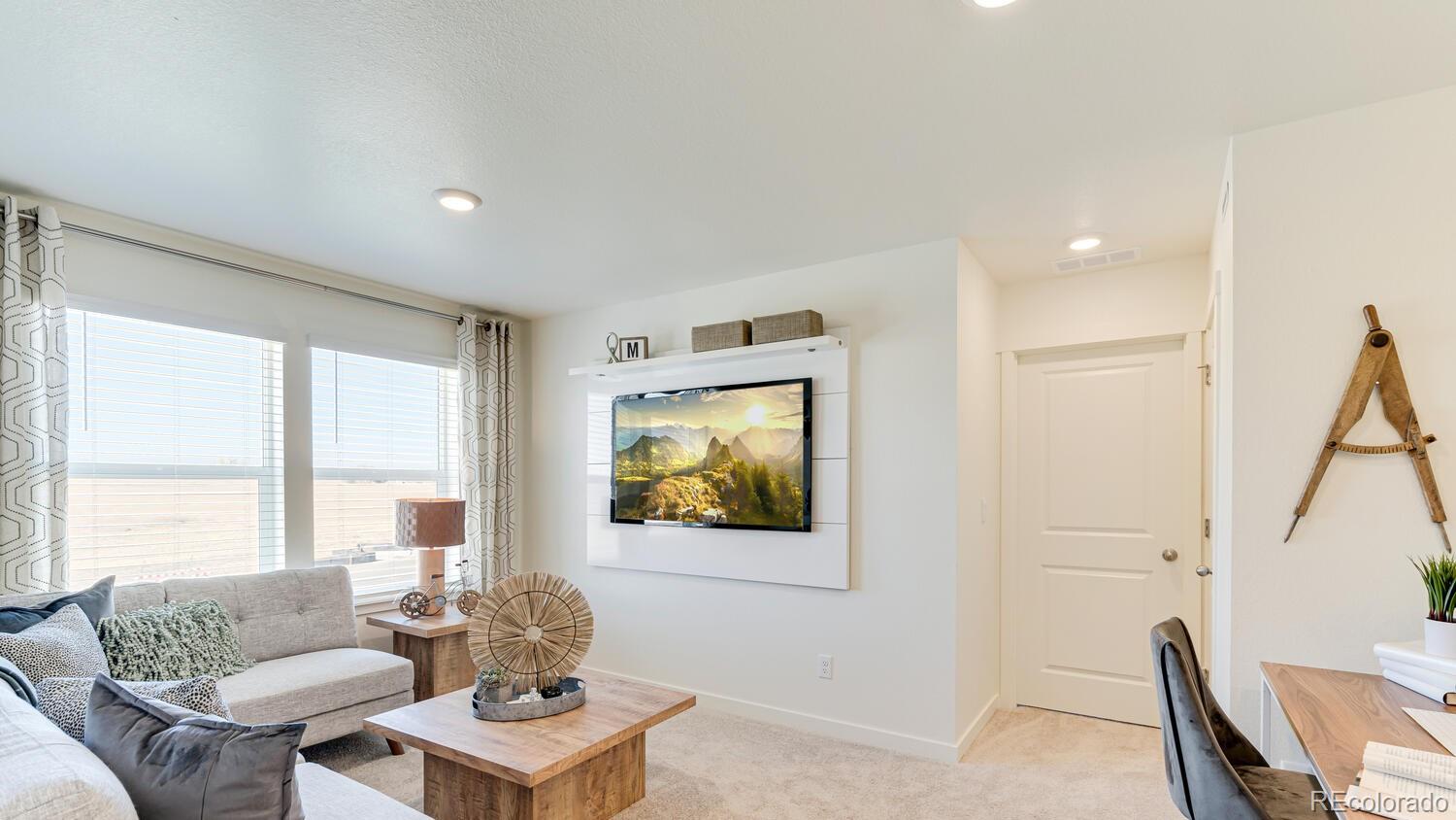 MLS Image #18 for 4607  combine lane,johnstown, Colorado