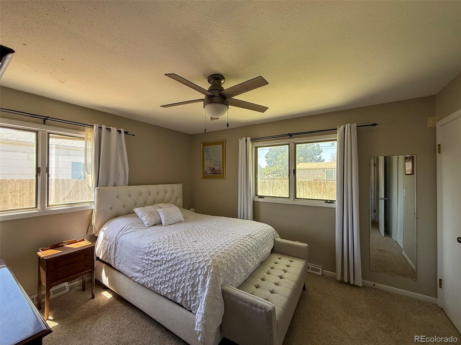 MLS Image #10 for 215  vine street,burlington, Colorado