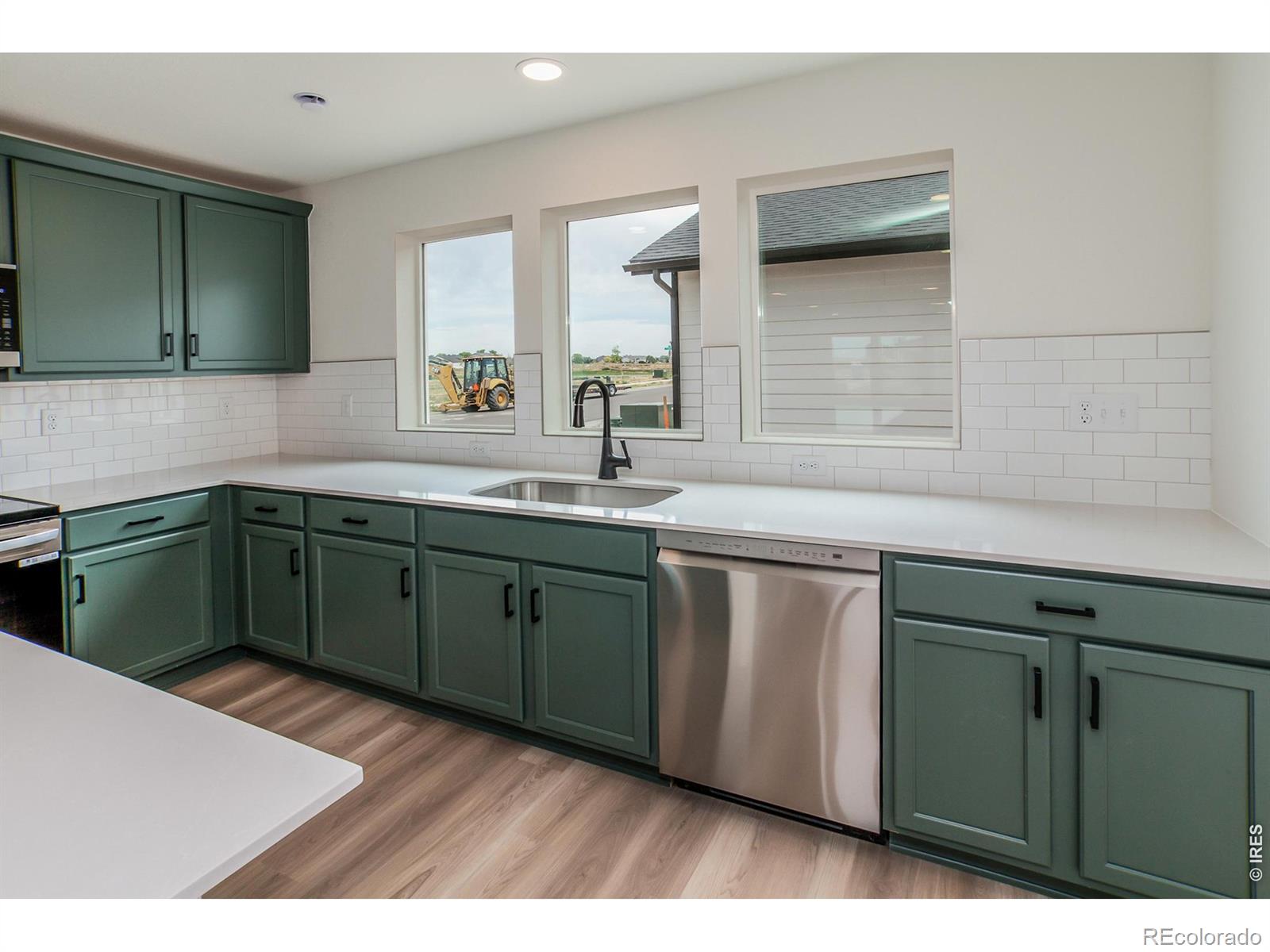 MLS Image #16 for 949  trumpet lane,windsor, Colorado