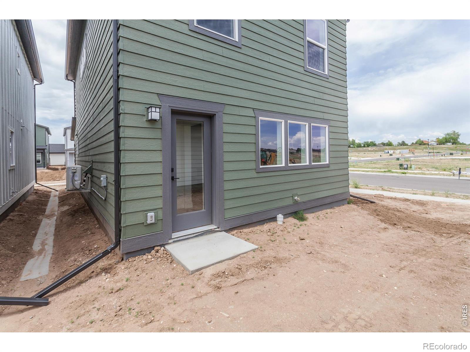 MLS Image #33 for 949  trumpet lane,windsor, Colorado
