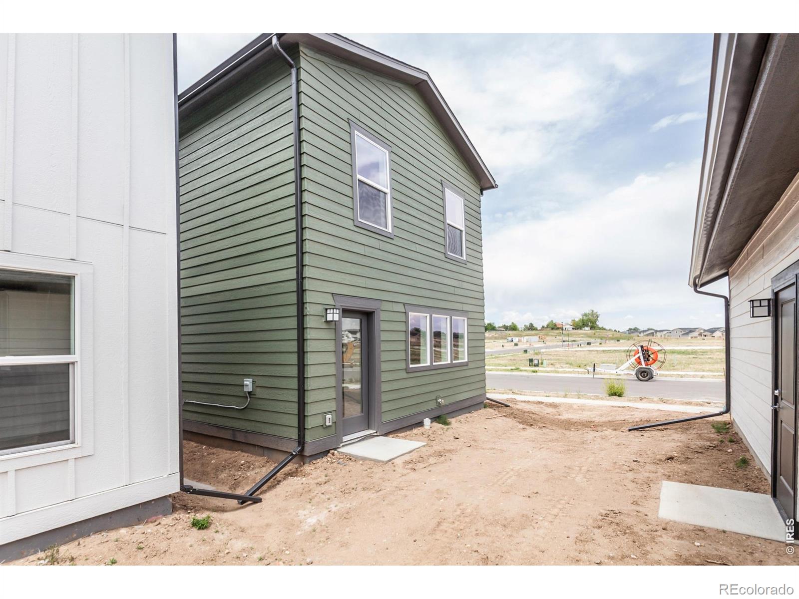 MLS Image #34 for 949  trumpet lane,windsor, Colorado