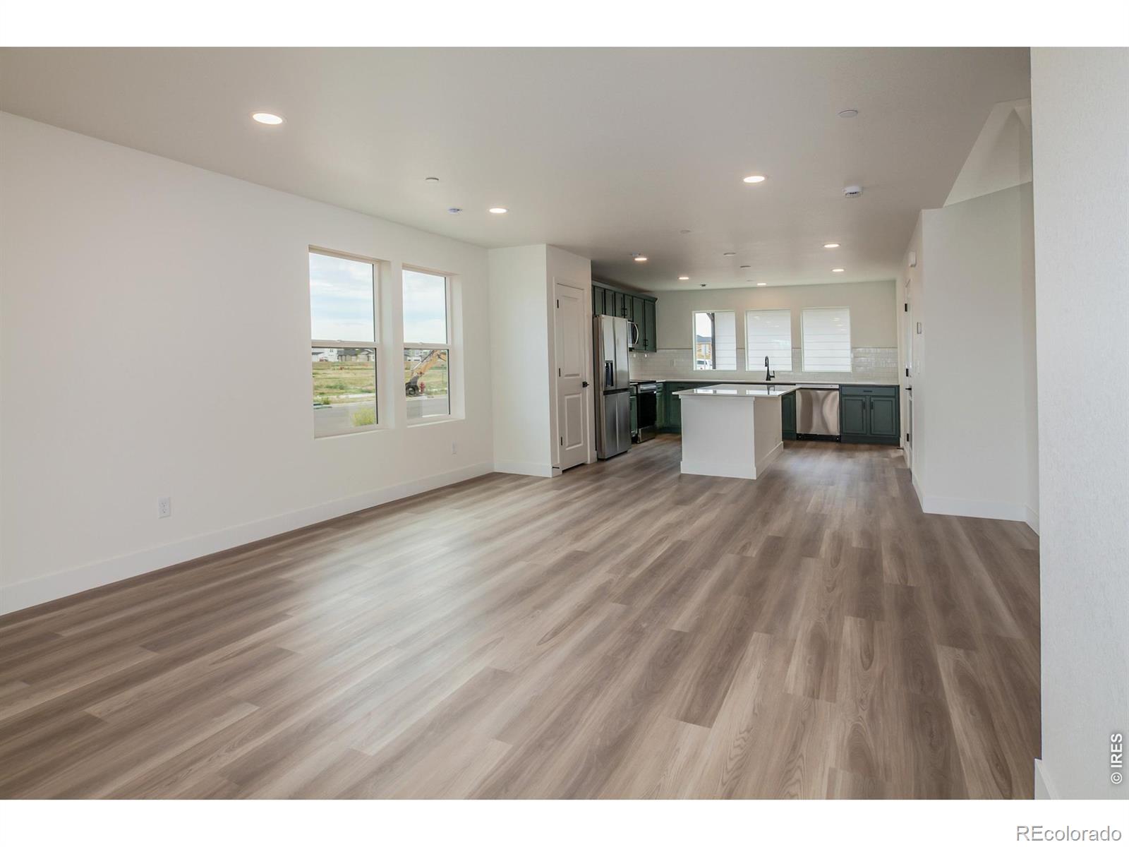 MLS Image #7 for 949  trumpet lane,windsor, Colorado