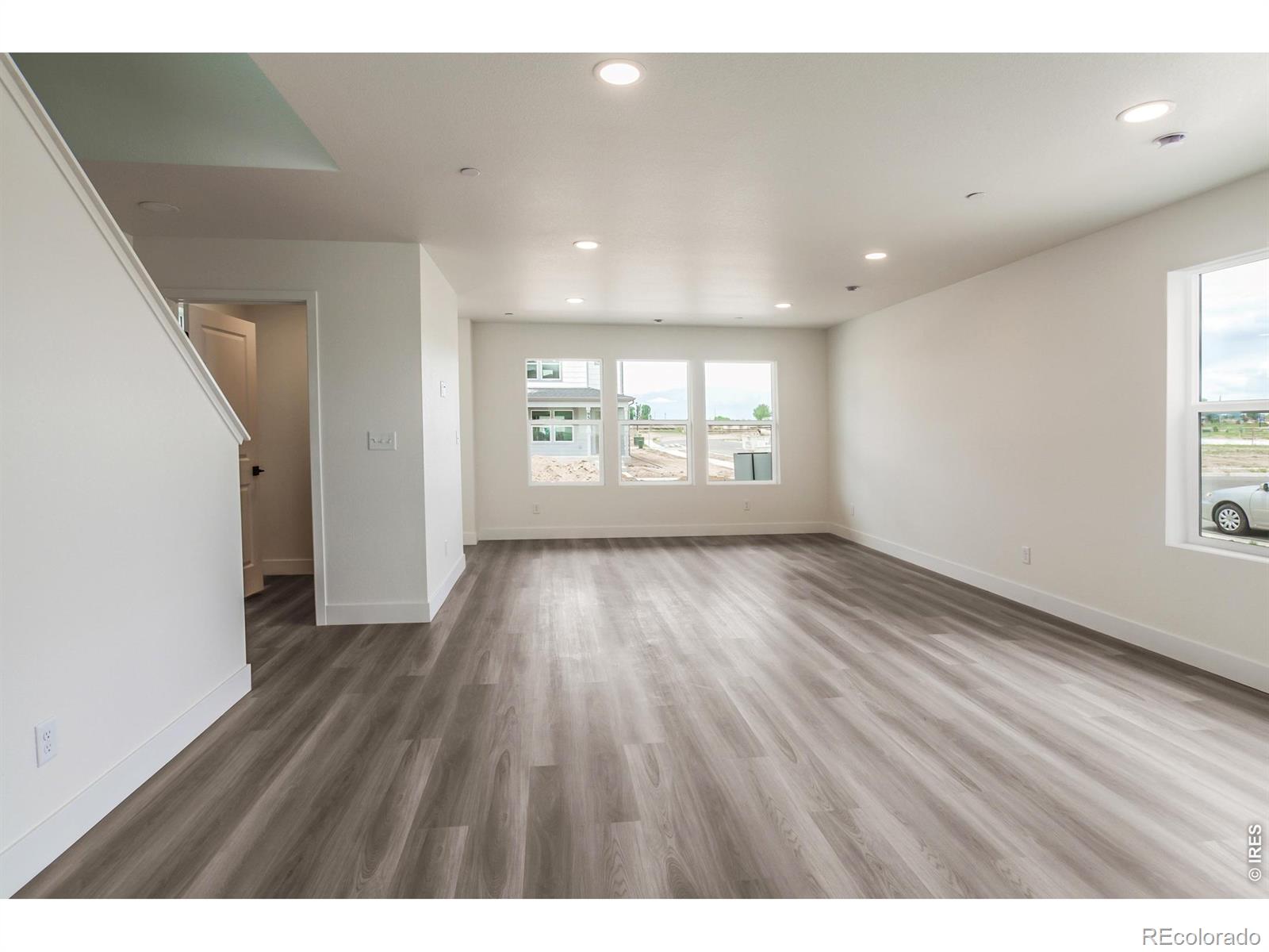 MLS Image #9 for 949  trumpet lane,windsor, Colorado