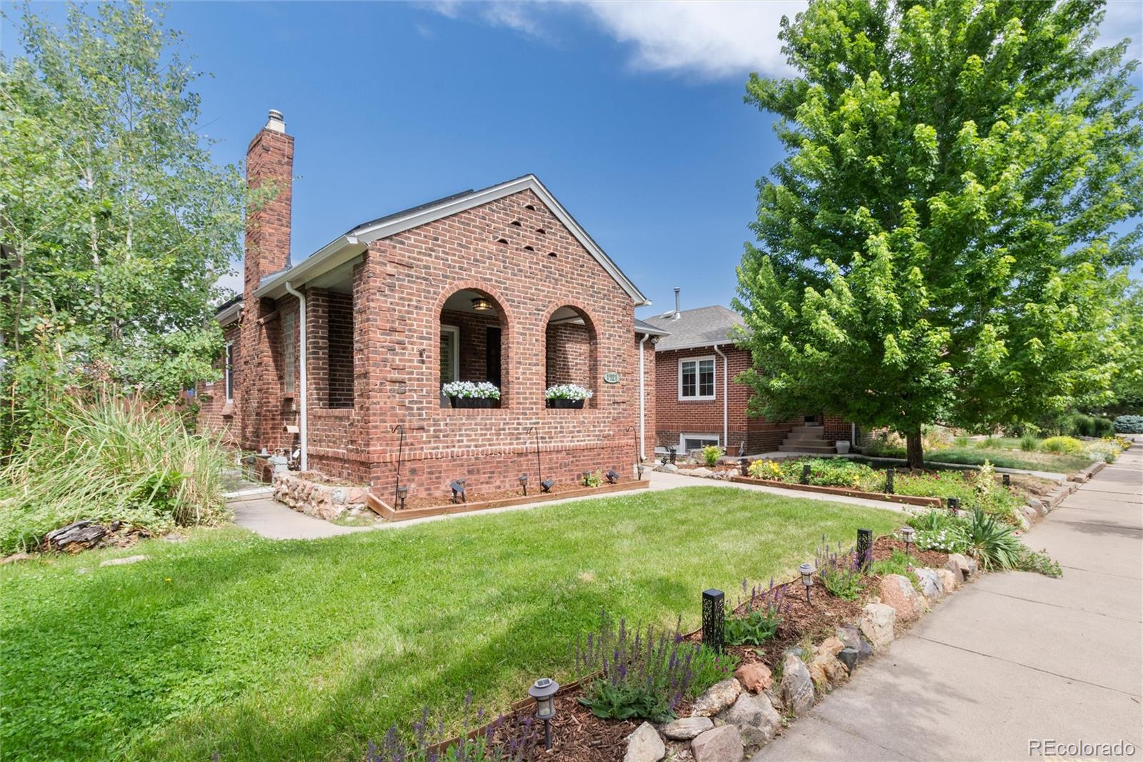 MLS Image #2 for 1921 s sherman street,denver, Colorado