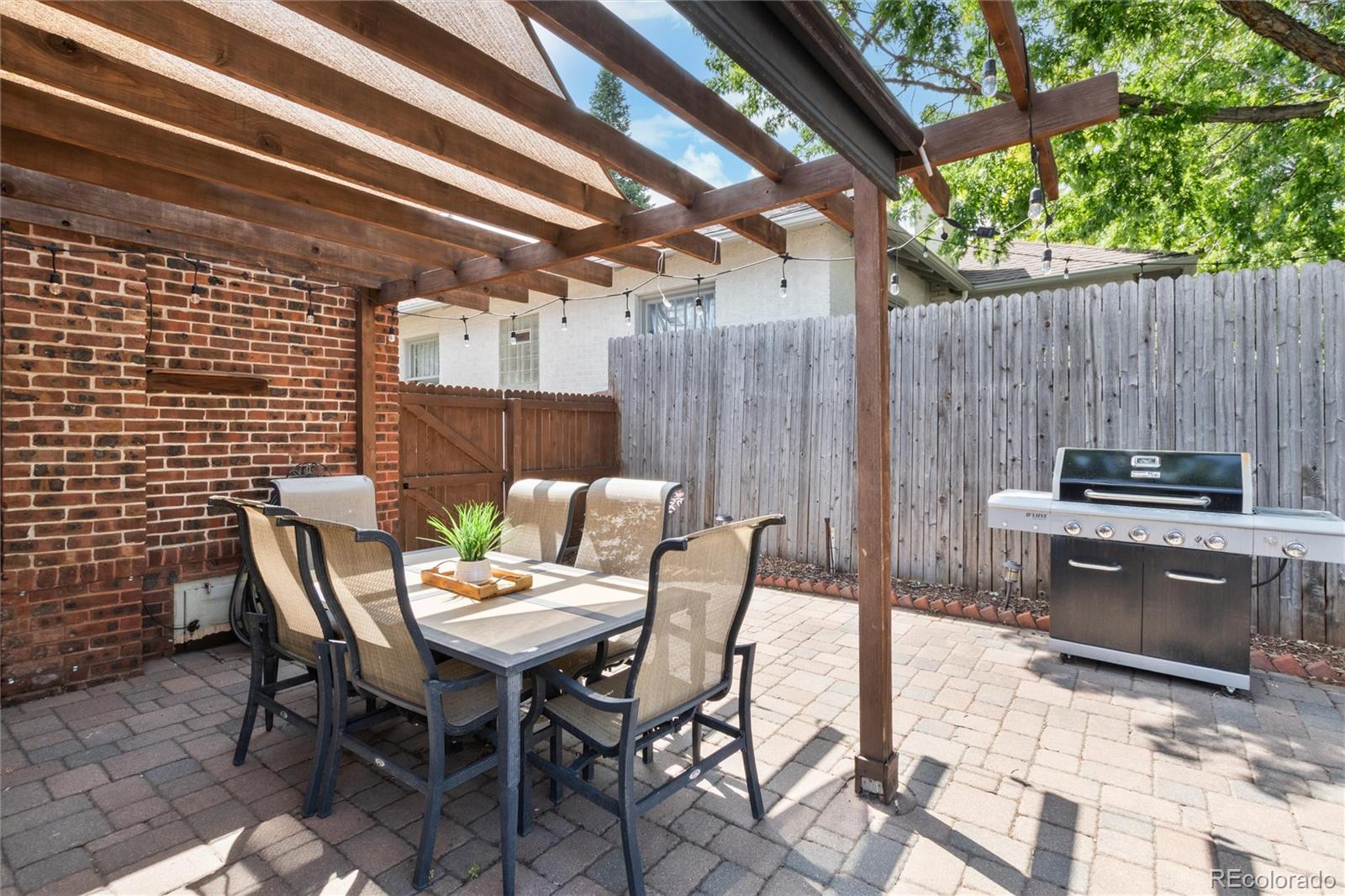 MLS Image #36 for 1921 s sherman street,denver, Colorado