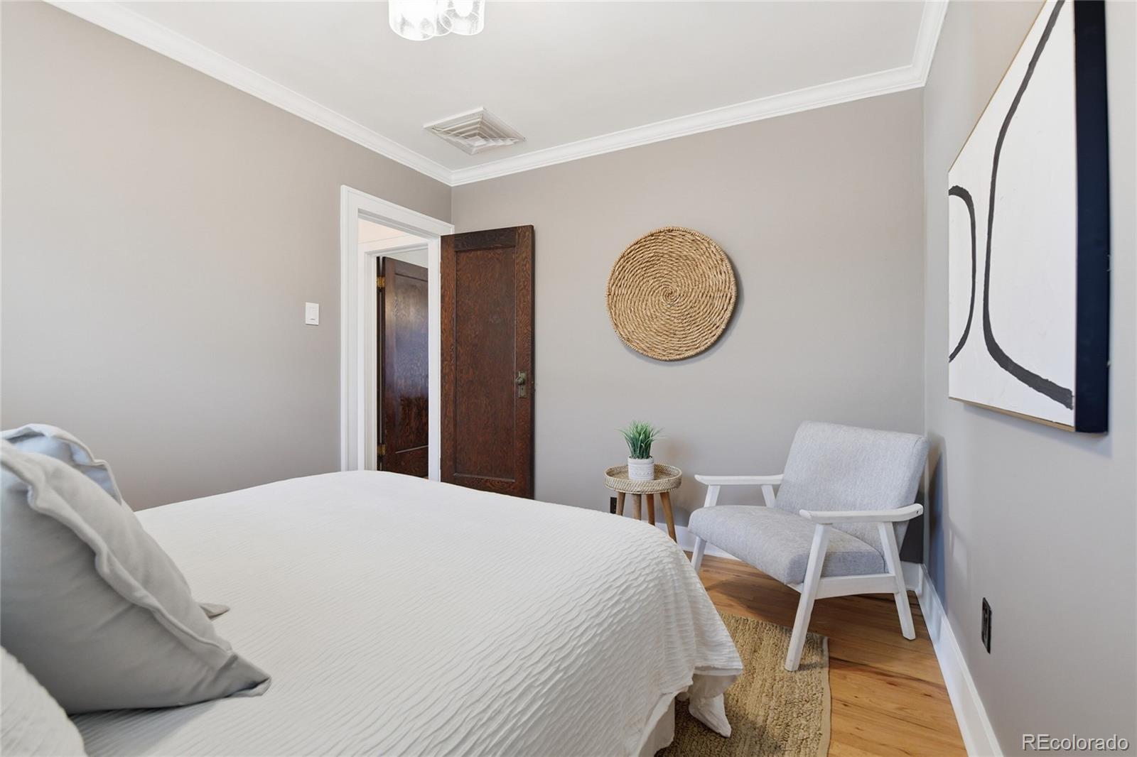 MLS Image #23 for 662 s washington street,denver, Colorado