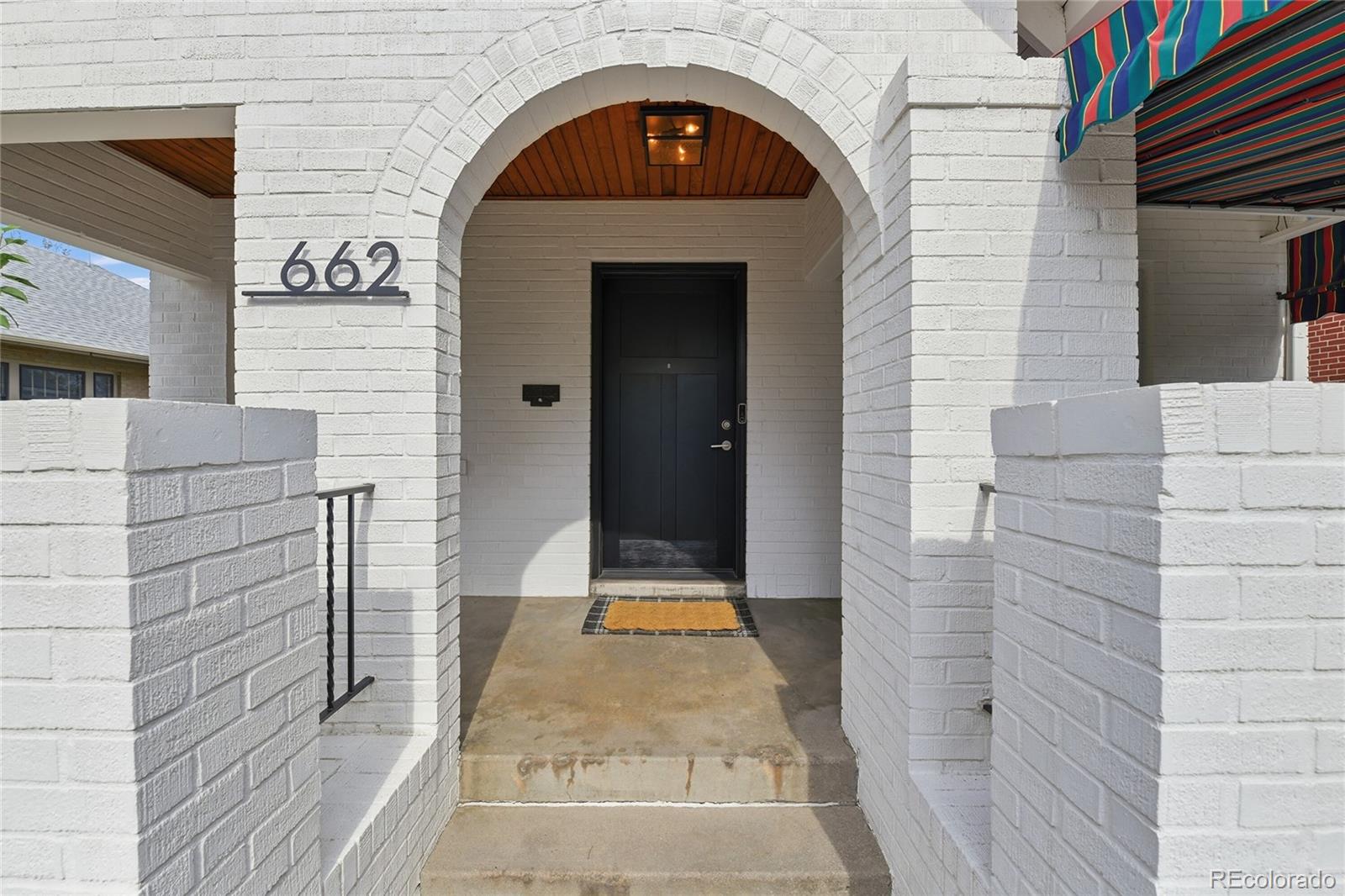 MLS Image #5 for 662 s washington street,denver, Colorado