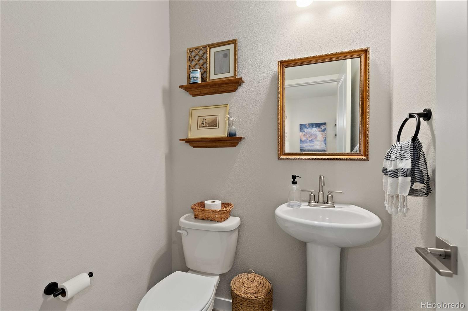 MLS Image #11 for 2836 s flat circle,longmont, Colorado