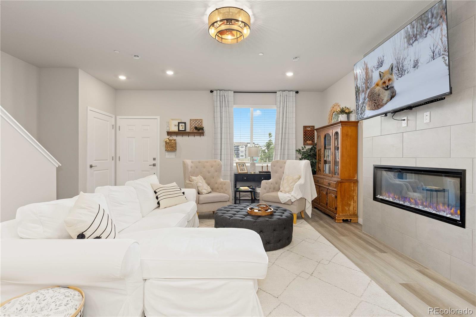 MLS Image #4 for 2836 s flat circle,longmont, Colorado