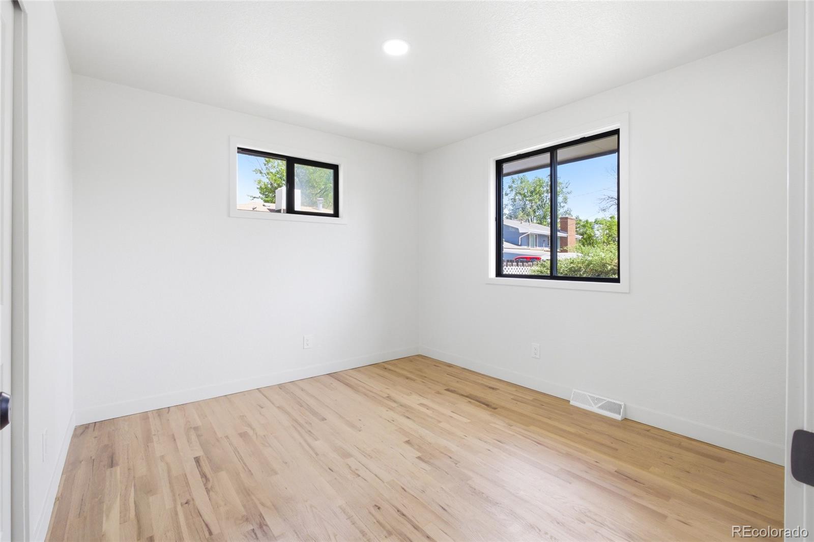 MLS Image #11 for 7464 w louisiana avenue,lakewood, Colorado