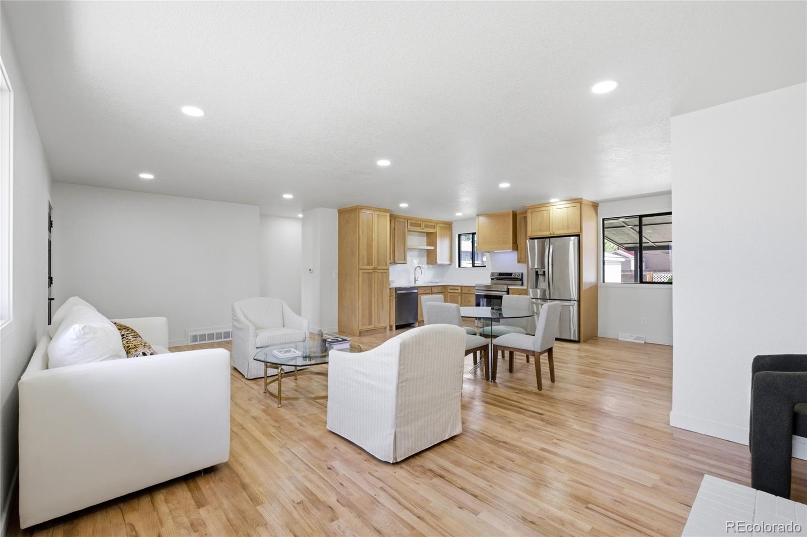 MLS Image #5 for 7464 w louisiana avenue,lakewood, Colorado