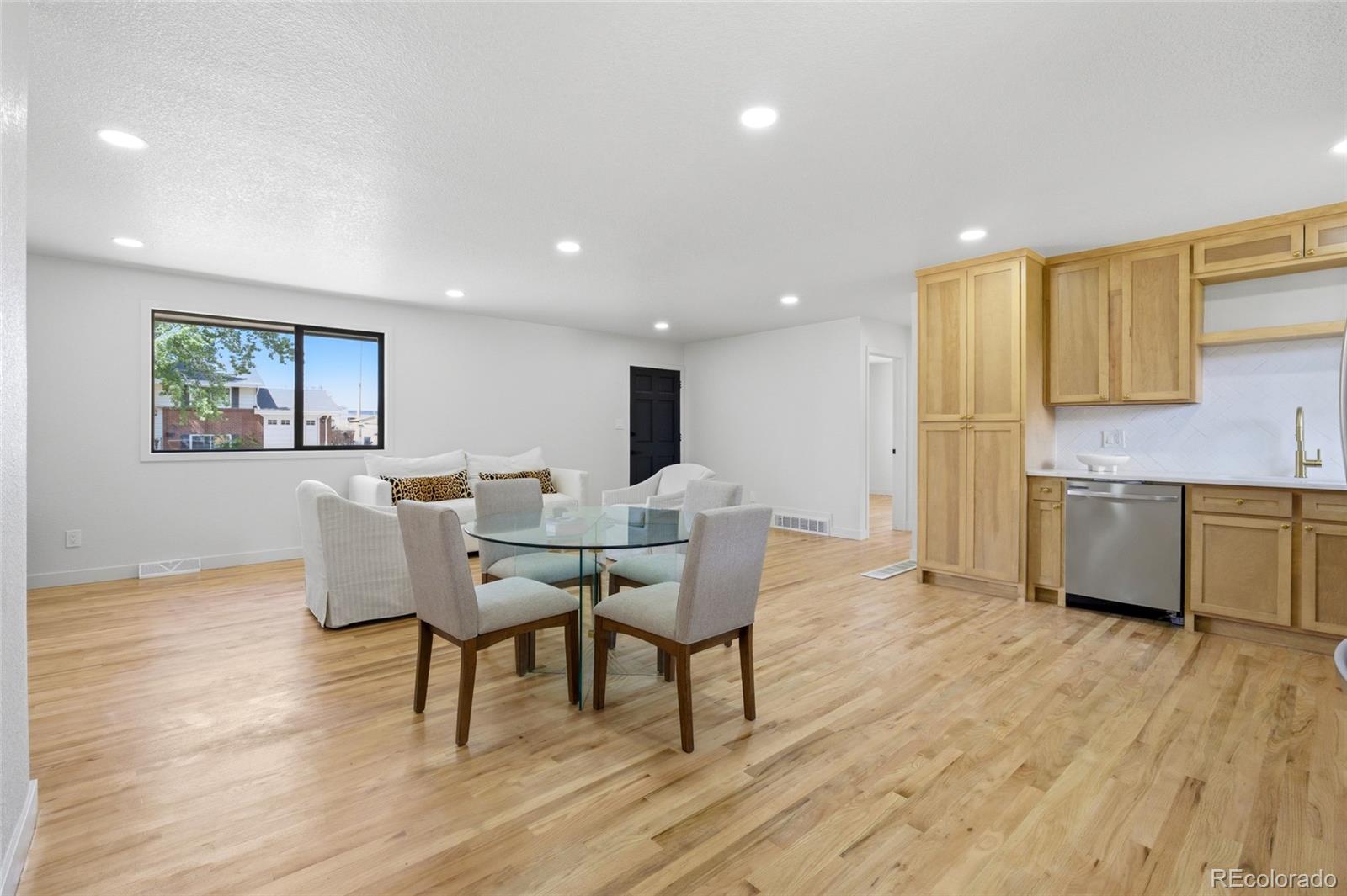 MLS Image #7 for 7464 w louisiana avenue,lakewood, Colorado