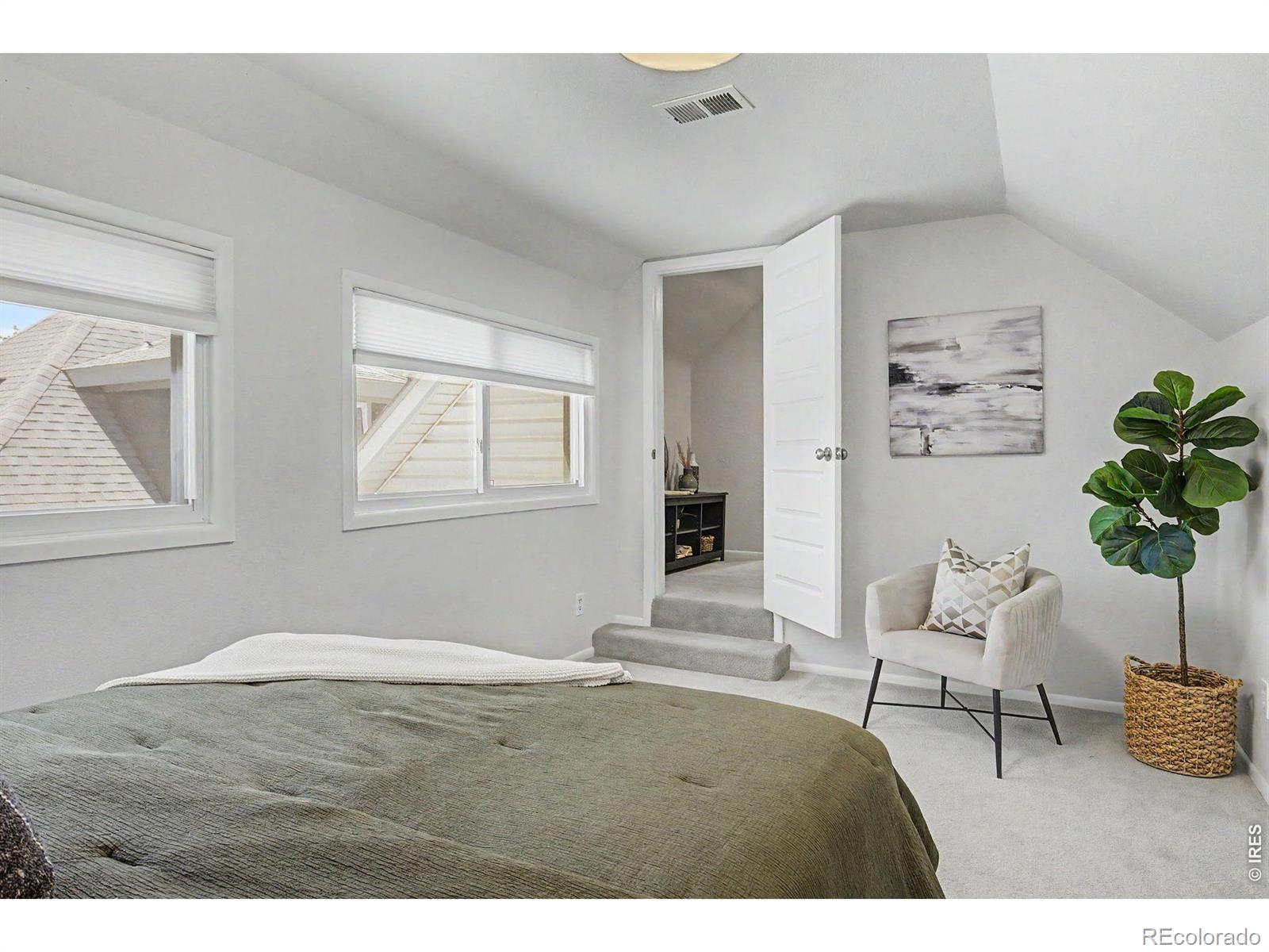 MLS Image #29 for 1324 s lincoln street,denver, Colorado