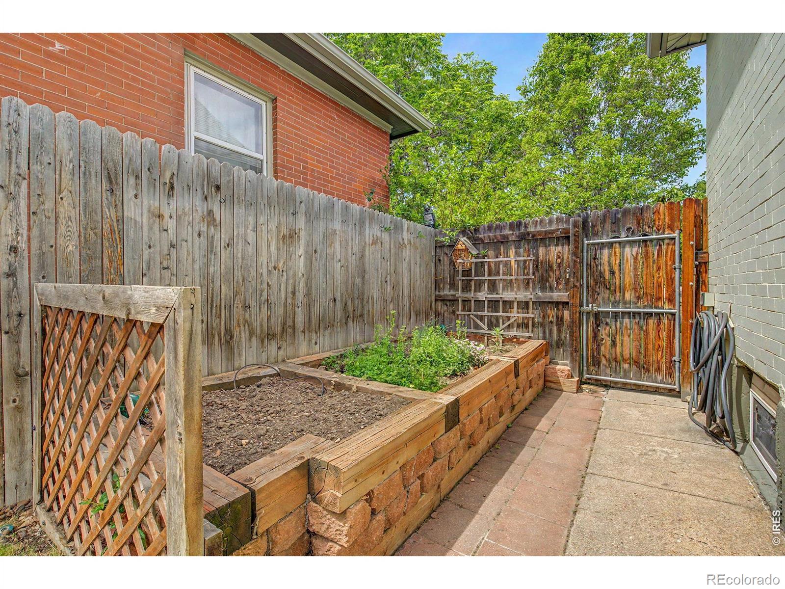 MLS Image #40 for 1324 s lincoln street,denver, Colorado