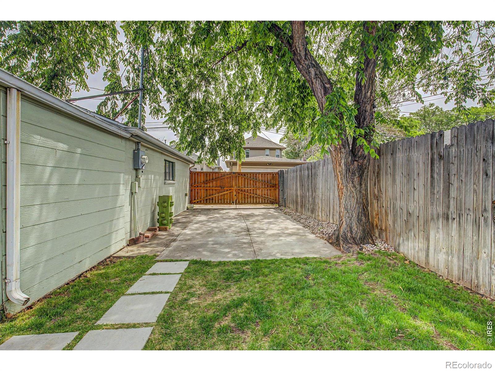 MLS Image #42 for 1324 s lincoln street,denver, Colorado