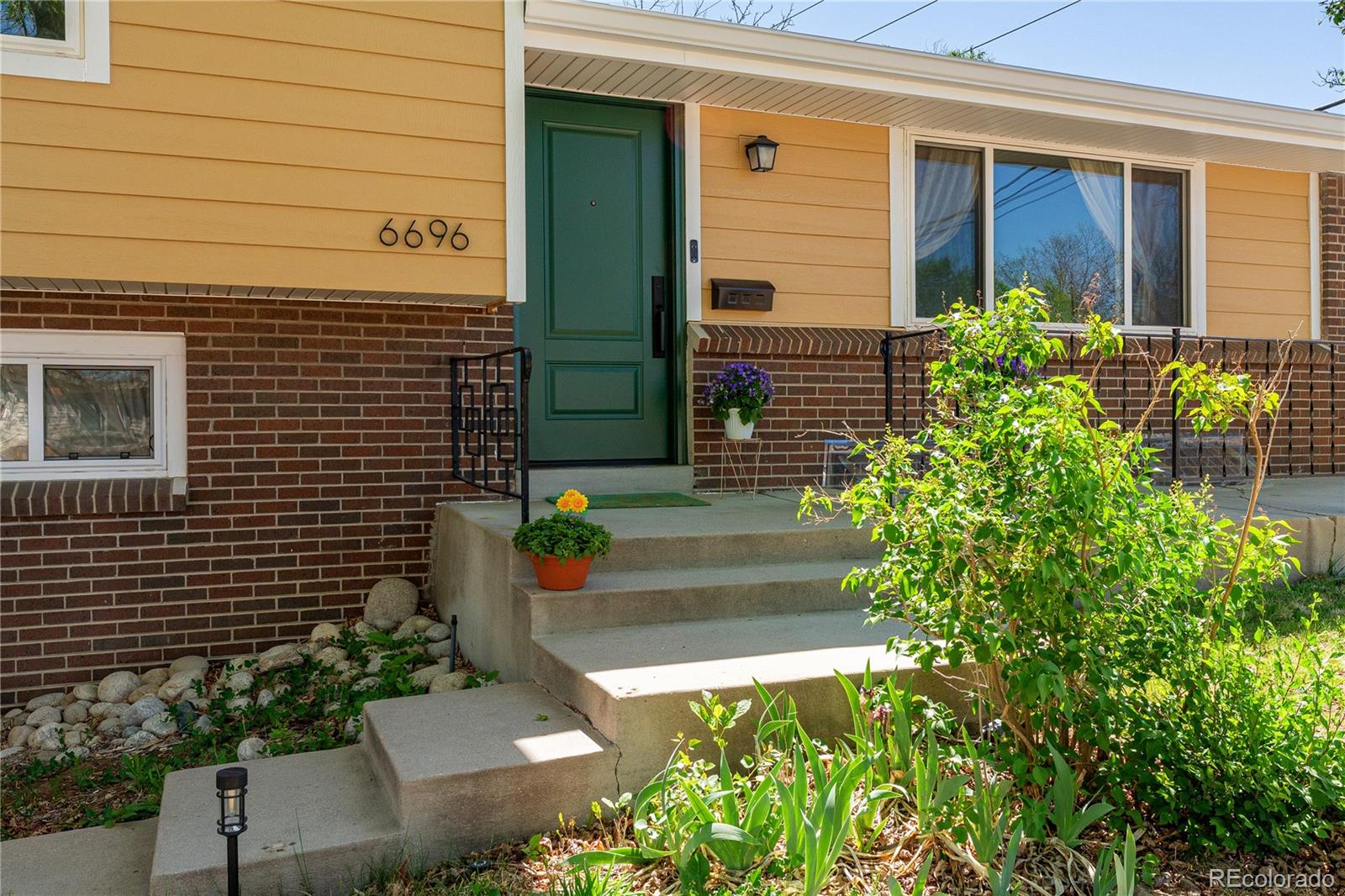 MLS Image #2 for 6696 s kit carson street,centennial, Colorado