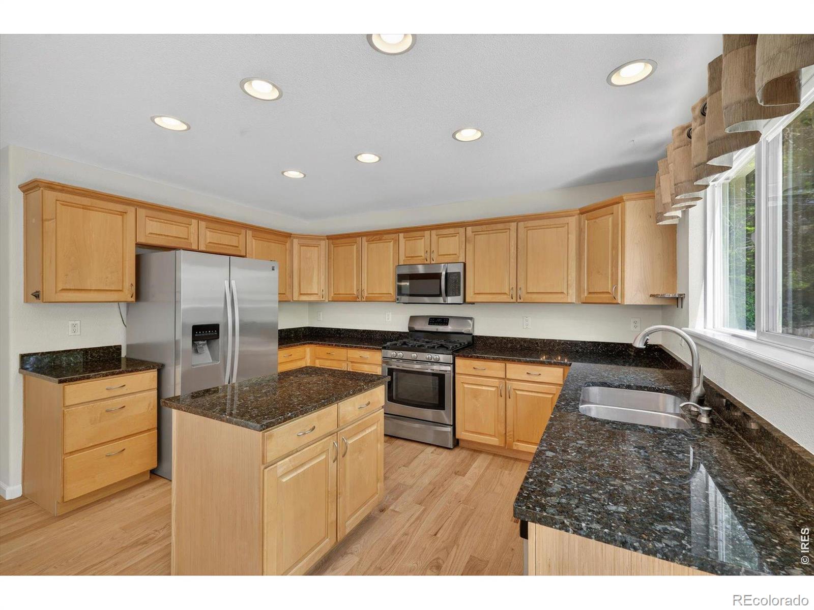MLS Image #11 for 1106  button rock drive,longmont, Colorado