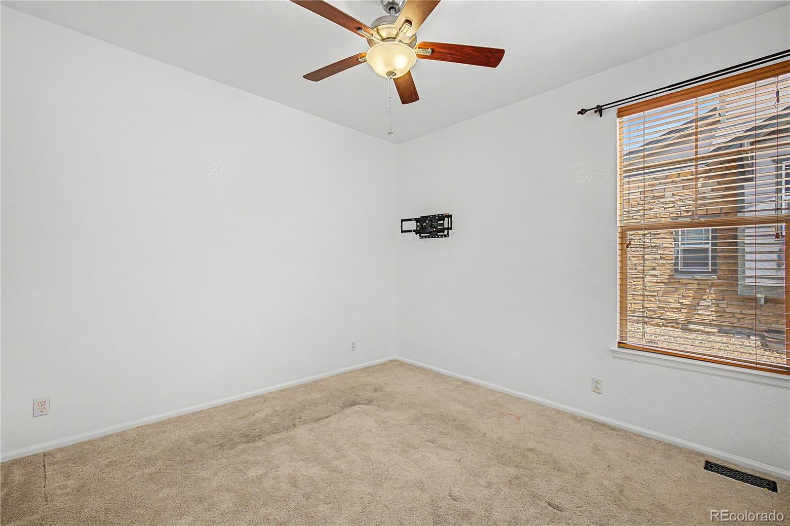 MLS Image #14 for 152 n biloxi way,aurora, Colorado