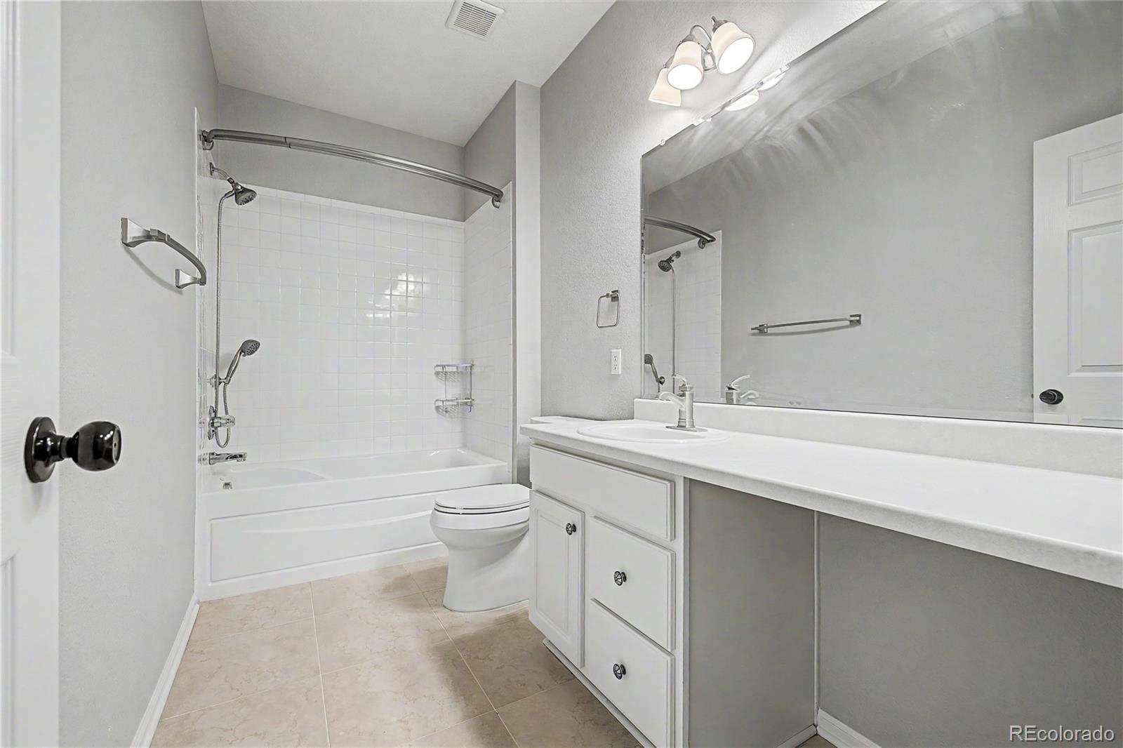 MLS Image #15 for 152 n biloxi way,aurora, Colorado