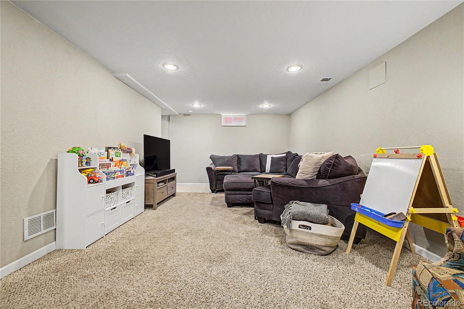 MLS Image #15 for 1831 s dale court,denver, Colorado