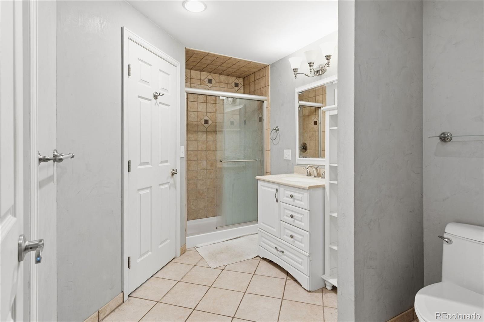 MLS Image #32 for 18816 e saratoga circle,aurora, Colorado