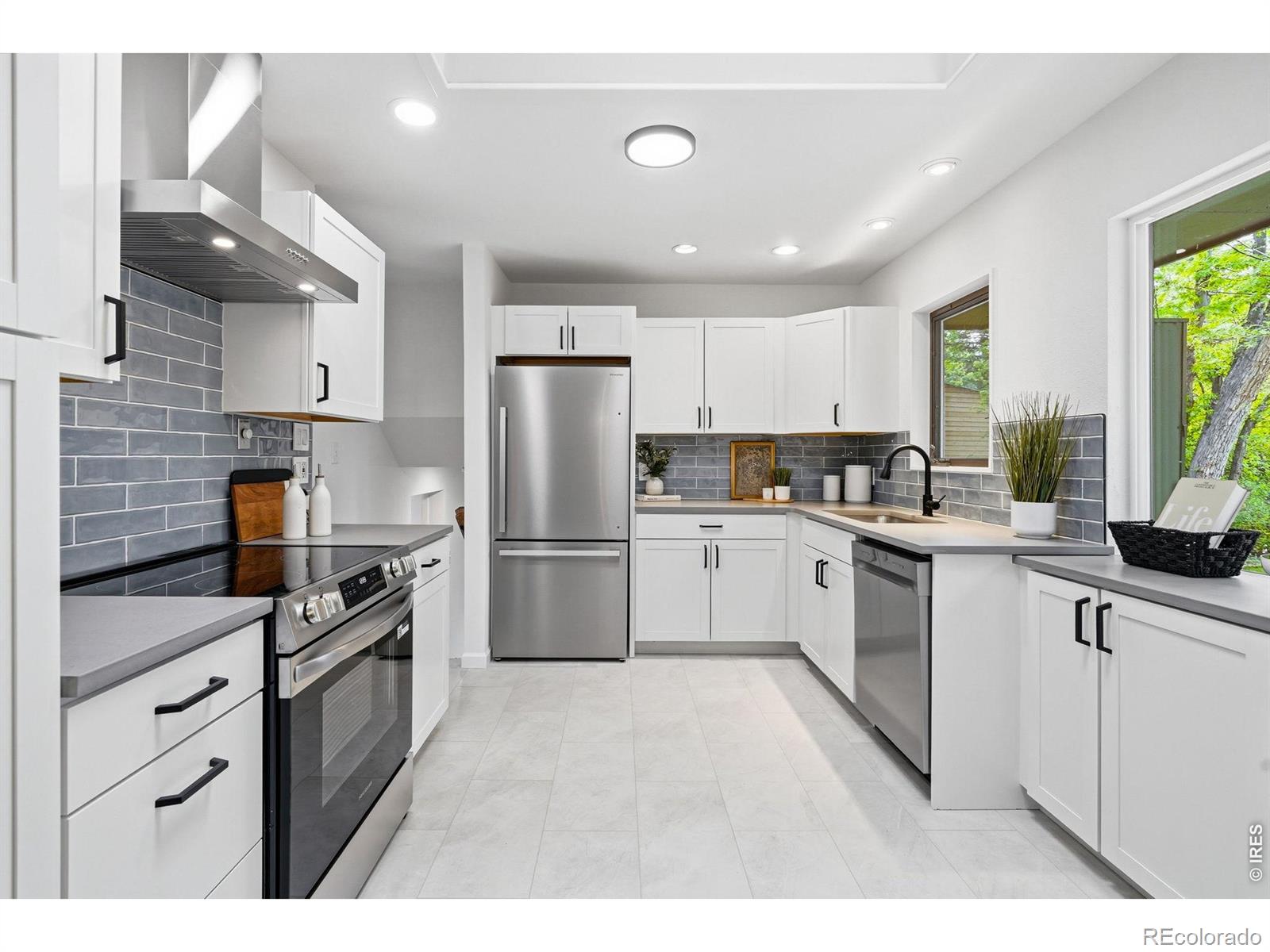 MLS Image #11 for 3664  chase court,boulder, Colorado